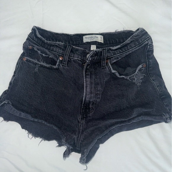 Abercrombie & Fitch Pants - Abercrombie Curve Love High Rise Mom Denim Short